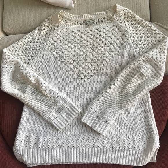 Forever 21 Sweater Size Small - Picture 5 of 8